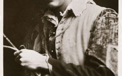 Hockey-playing Thespians of the Edwardian Era