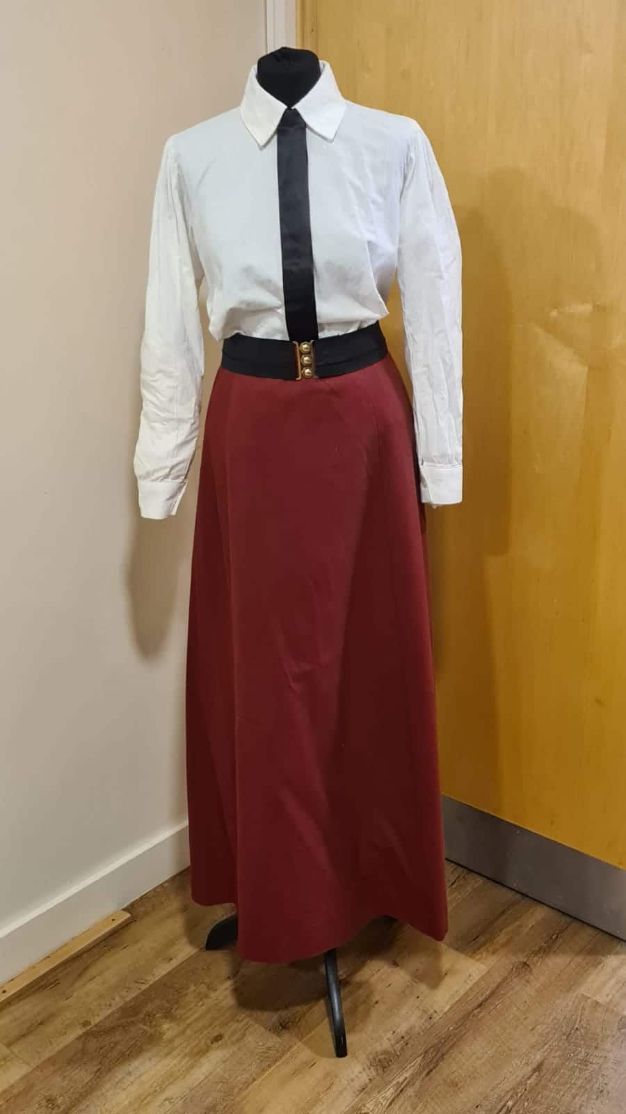 Skirt from Englands tour to Australia and New Zealand 1914