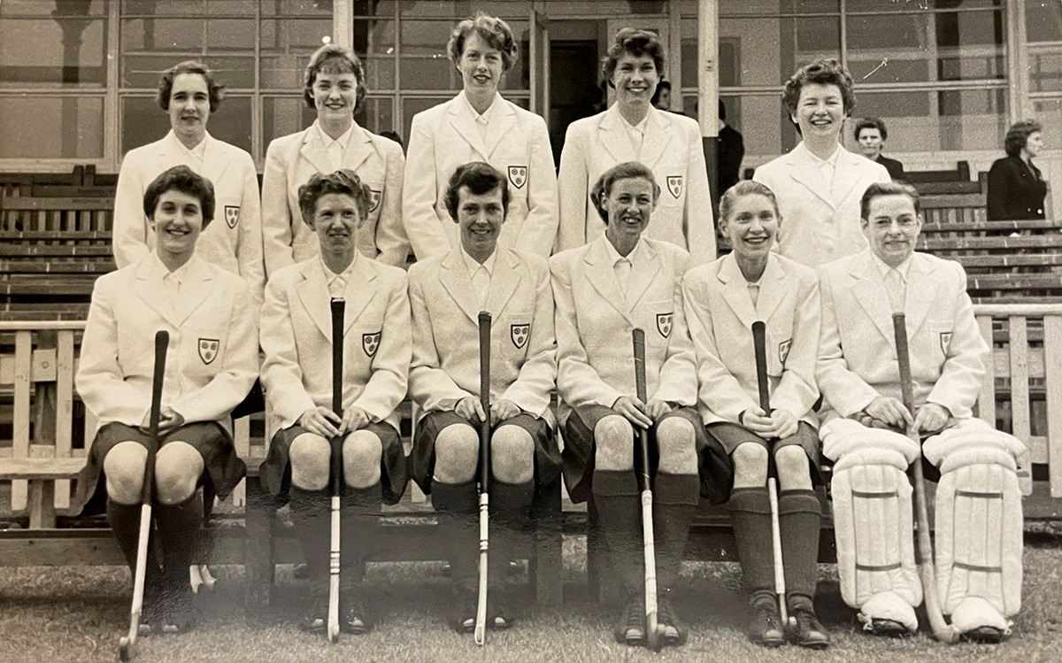 England womens team 1959 low res