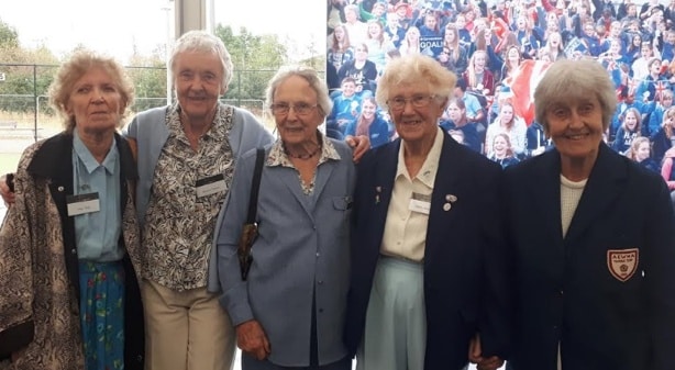 Joan Wall Elaine Turner Brenda Coleshill Biddy Burgum and Joan Hassell